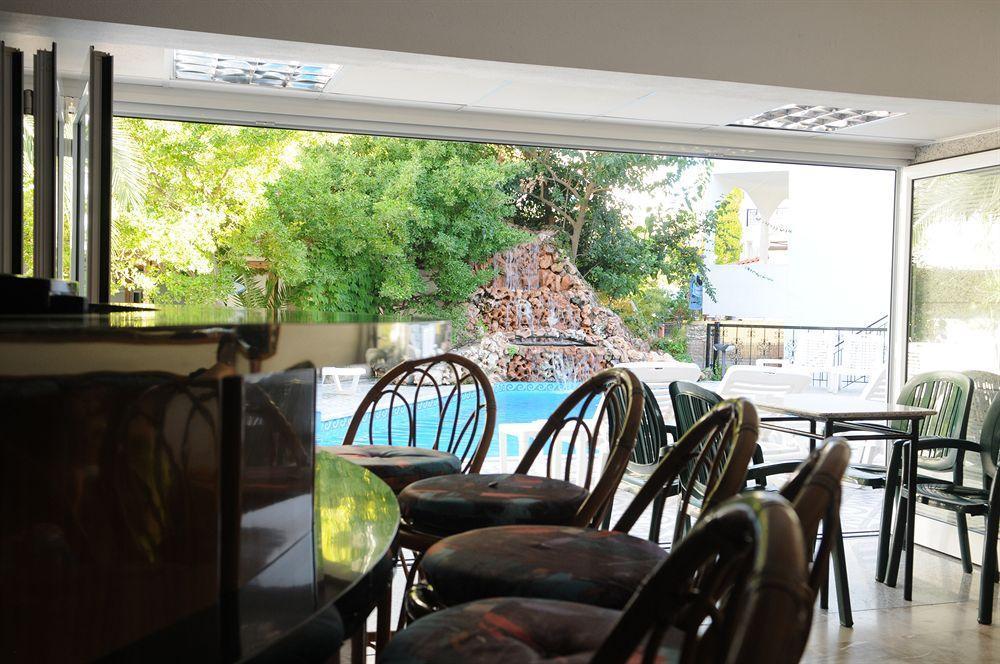 חניוטי Pegasus Hotel מראה חיצוני תמונה