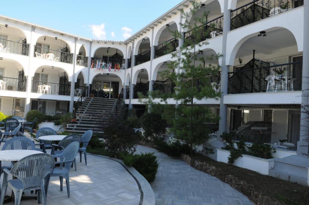 חניוטי Pegasus Hotel חדר תמונה