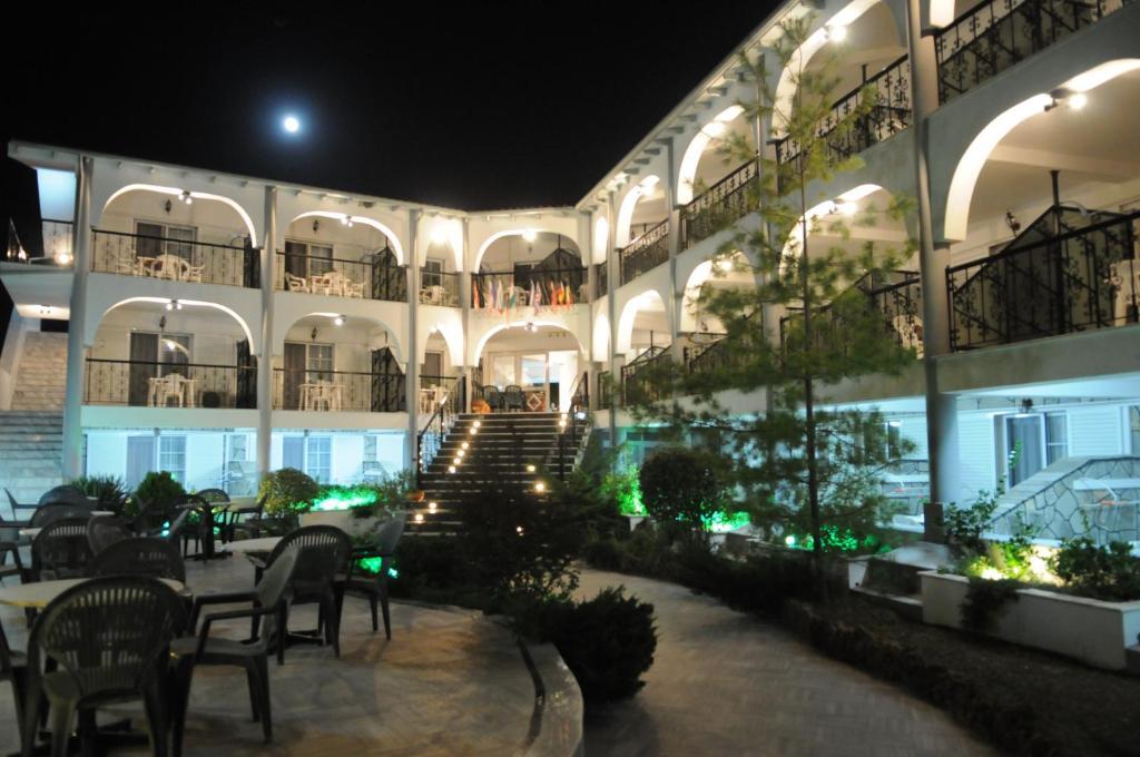 חניוטי Pegasus Hotel חדר תמונה